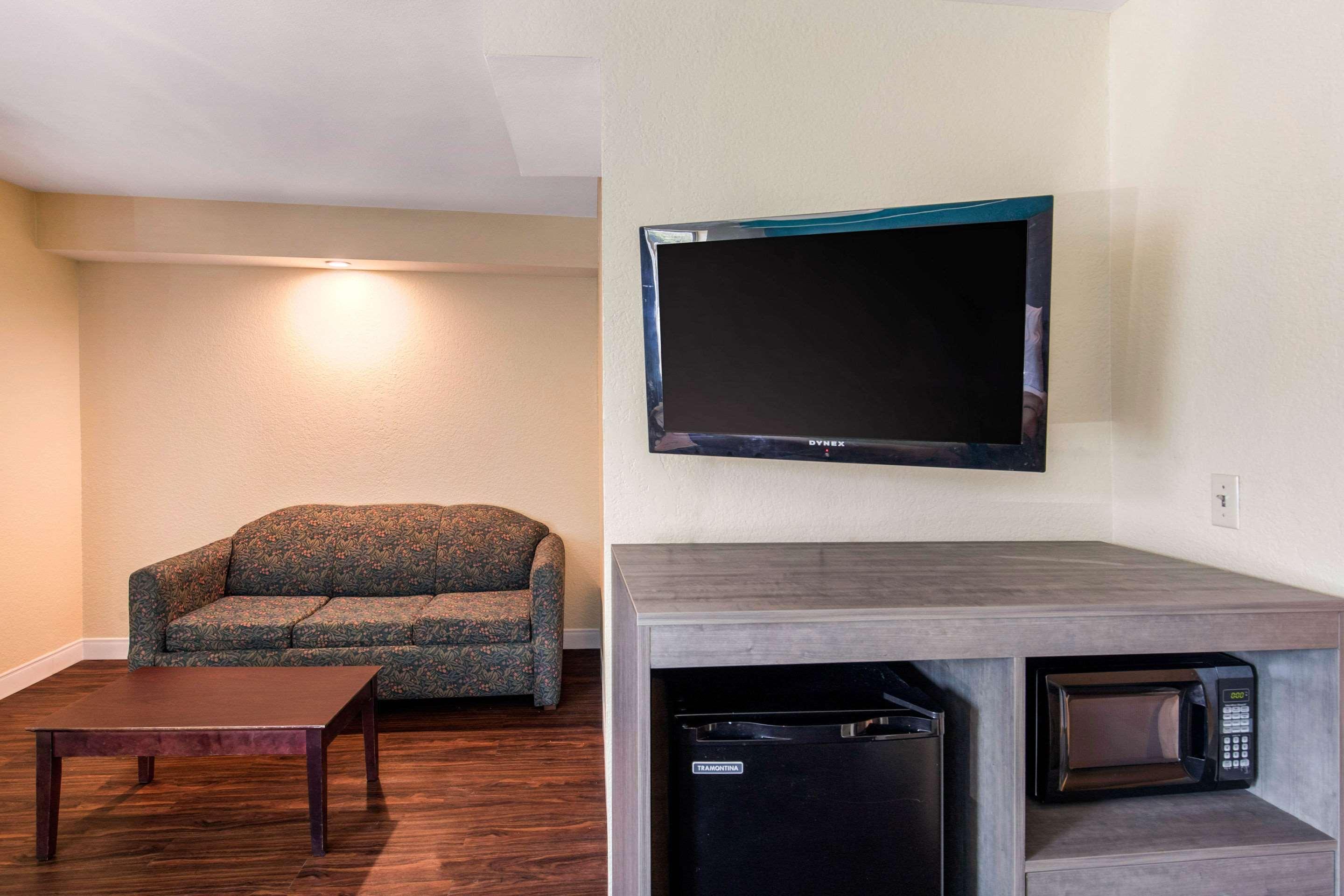 Quality Inn & Suites Richardson-Dallas Dış mekan fotoğraf